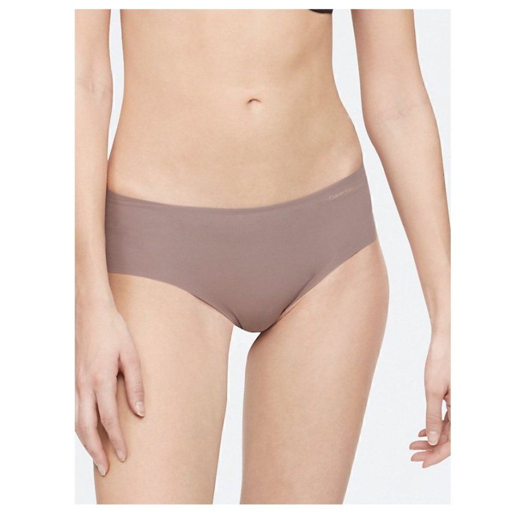 CALVIN KLEIN Invisibles Hipster Panty Womens Large Taupe Brown D3429‎ 060